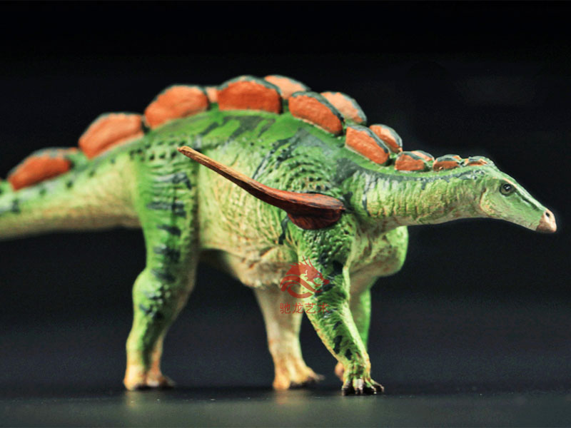 仿真恐龍模型制作電動機械烏爾禾龍